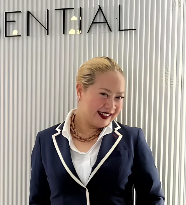 คุณ แคทลียา ท้วมประถม